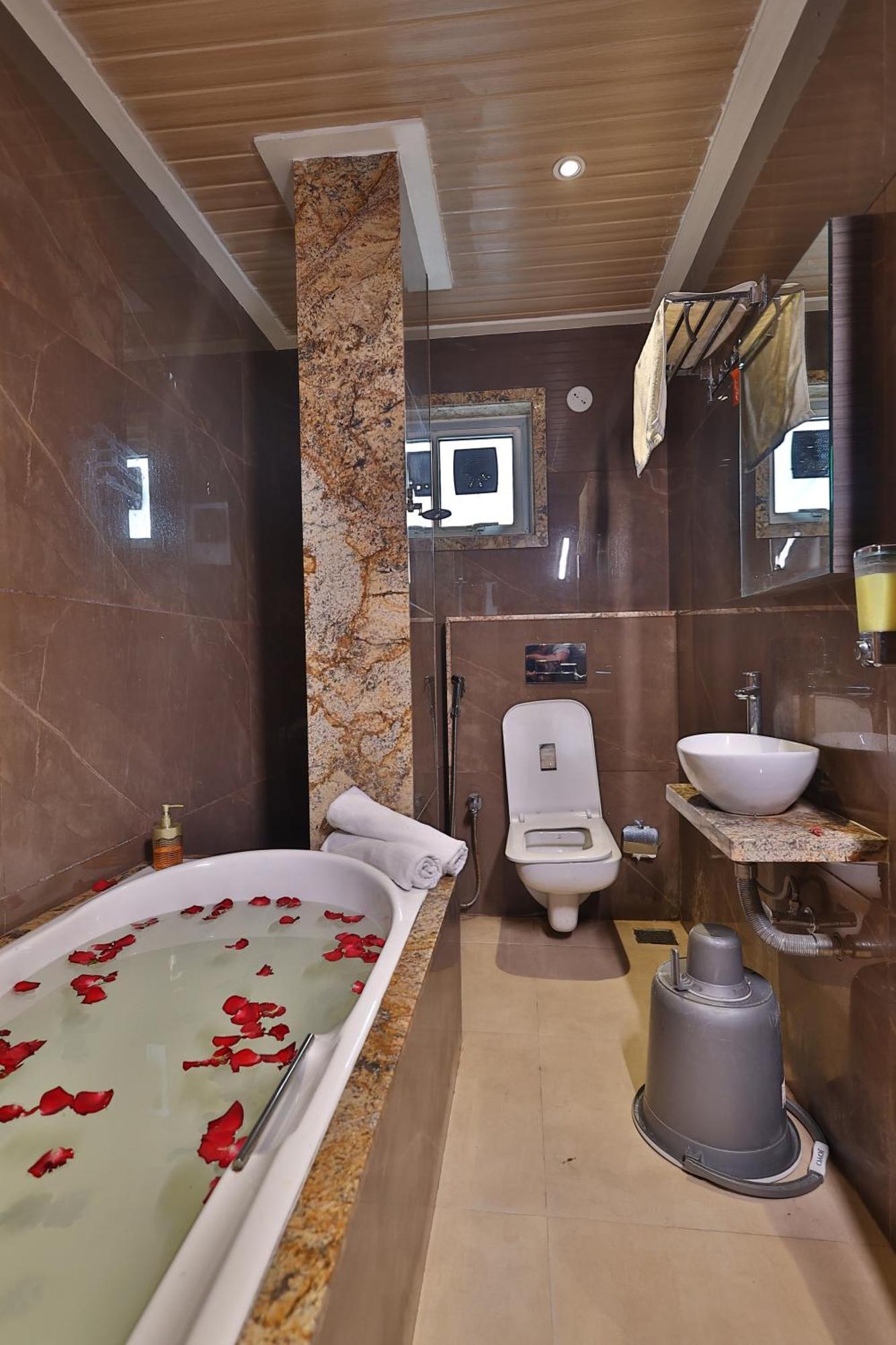 Hotel Stay Inn Наві-Мумбаї Екстер'єр фото