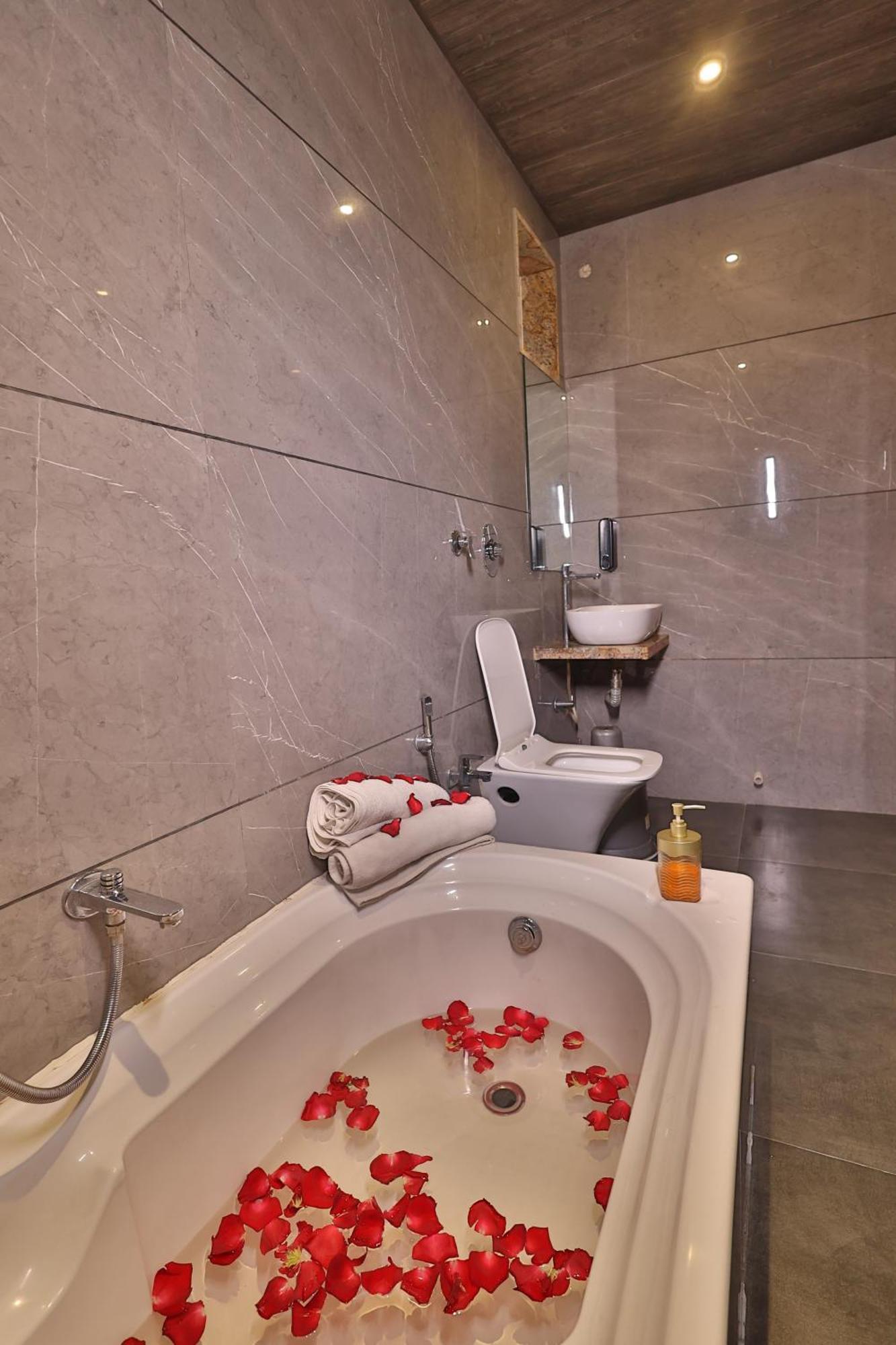 Hotel Stay Inn Наві-Мумбаї Екстер'єр фото